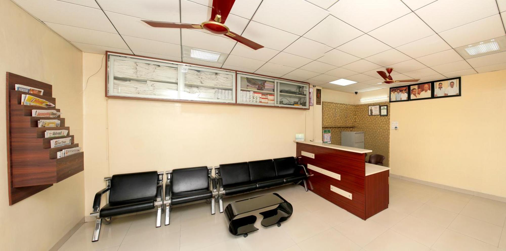 Hotel Gurjas Aurangabad  Buitenkant foto